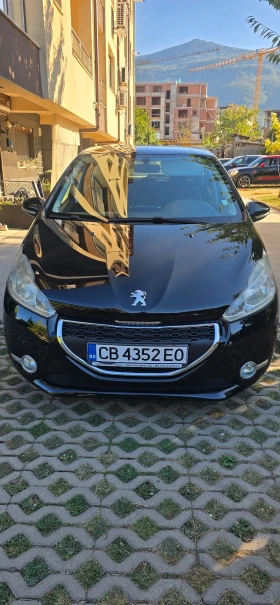 Peugeot 208 1.4 бензин, снимка 1