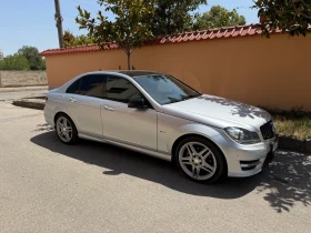Mercedes-Benz C 220 FACELIFT/7G/AVANTGARDE/AMG PACK/ ЛИЗИНГ 100%, снимка 2