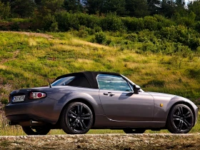     Mazda Mx-5 Miata 