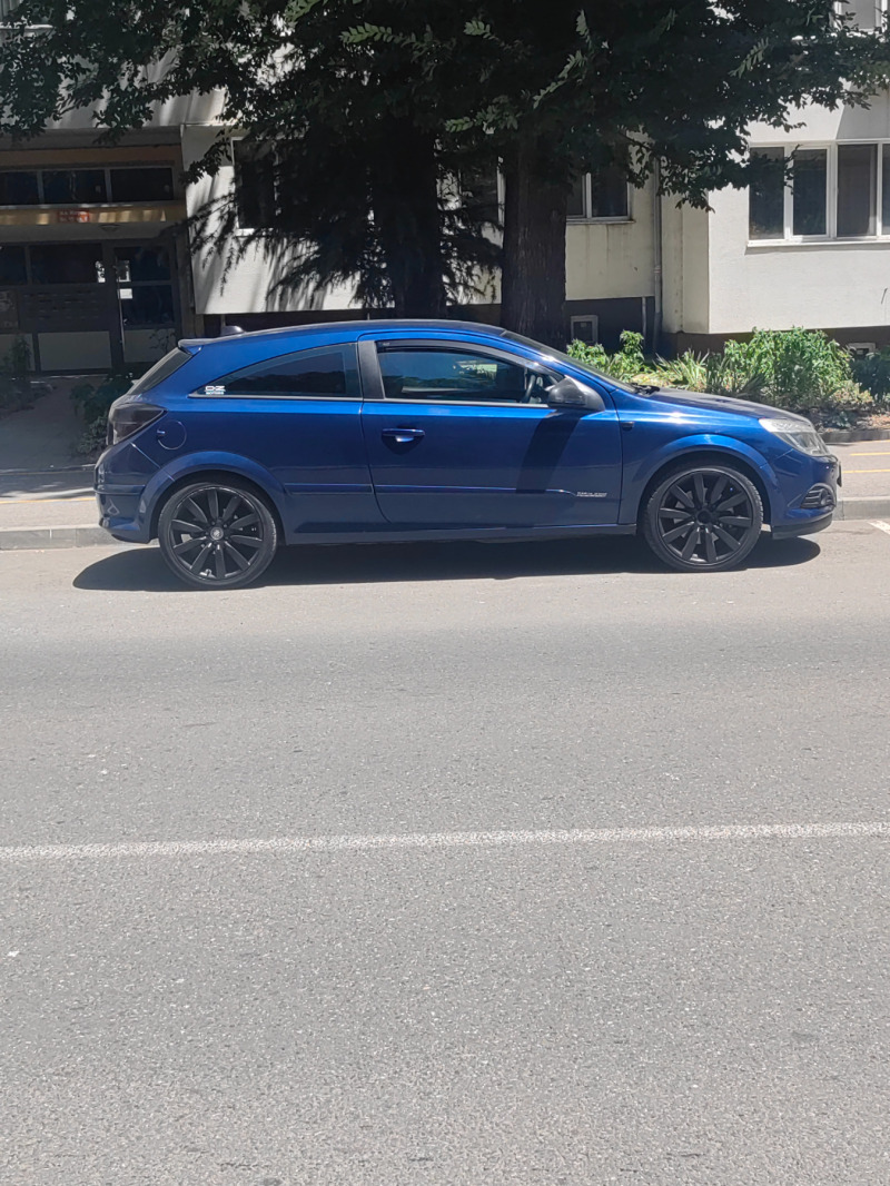 Opel Astra, снимка 12 - Автомобили и джипове - 46346227