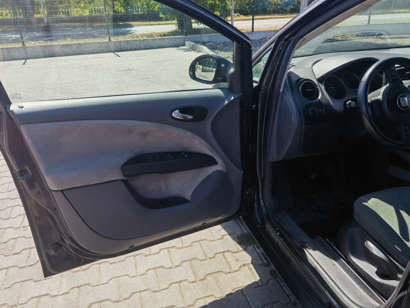 Seat Altea 2.0тди, снимка 12 - Автомобили и джипове - 47199373