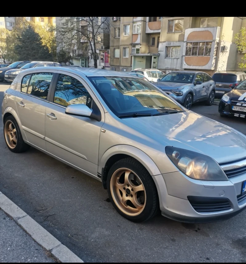 Opel Astra 1.9, снимка 1 - Автомобили и джипове - 47608650