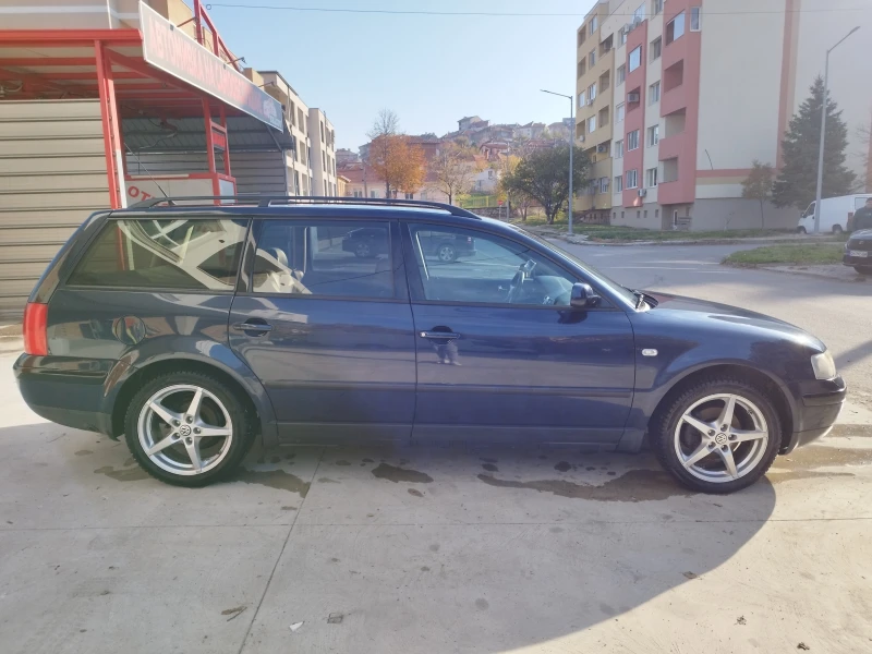 VW Passat 1.8 T, снимка 8 - Автомобили и джипове - 48041076