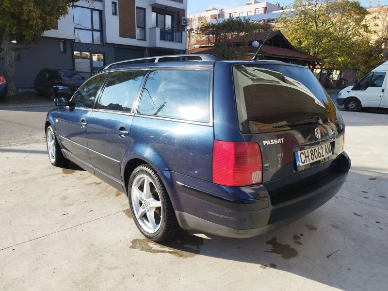 VW Passat 1.8 T, снимка 5 - Автомобили и джипове - 48041076