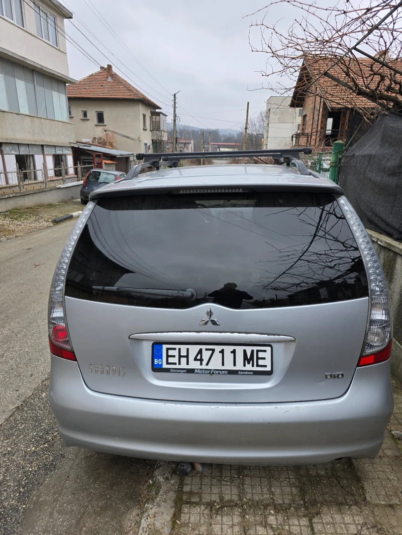 Mitsubishi Grandis, снимка 3 - Автомобили и джипове - 48927810