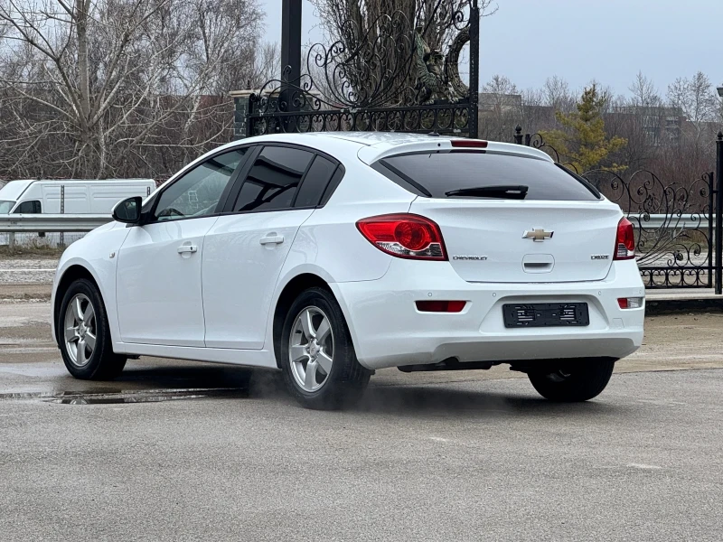 Chevrolet Cruze 1.6i ГАЗ-БЕНЗИН ИТАЛИЯ, снимка 3 - Автомобили и джипове - 49329132