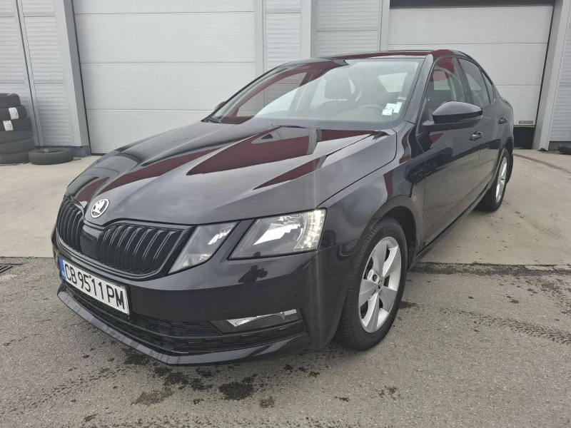 Skoda Octavia 1.5 tsi, снимка 1 - Автомобили и джипове - 49545597