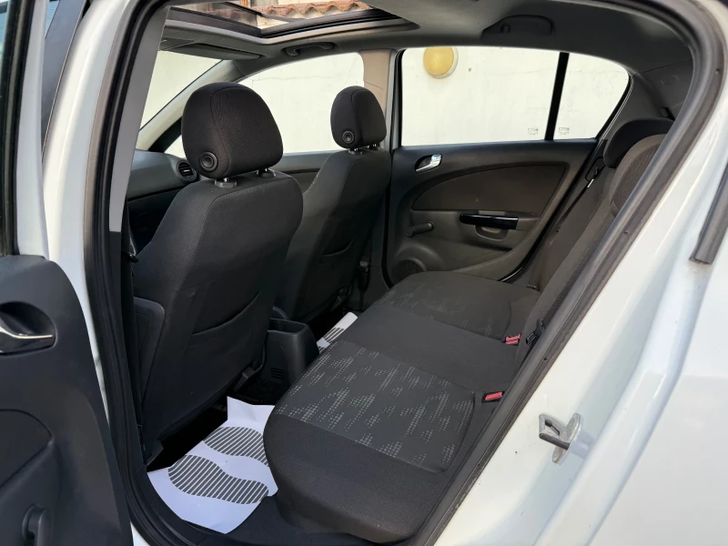 Opel Corsa 1.2I PANORAMA FACELIFT ГАЗОВ ИНЖЕКЦИОН, снимка 15 - Автомобили и джипове - 51114012