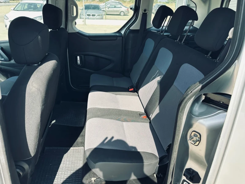 Peugeot Partner 1.6 HDI, снимка 11 - Автомобили и джипове - 51584371