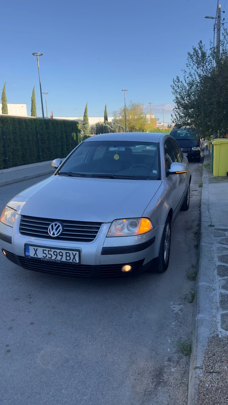 VW Passat 1.9 TDI, снимка 3 - Автомобили и джипове - 51869443