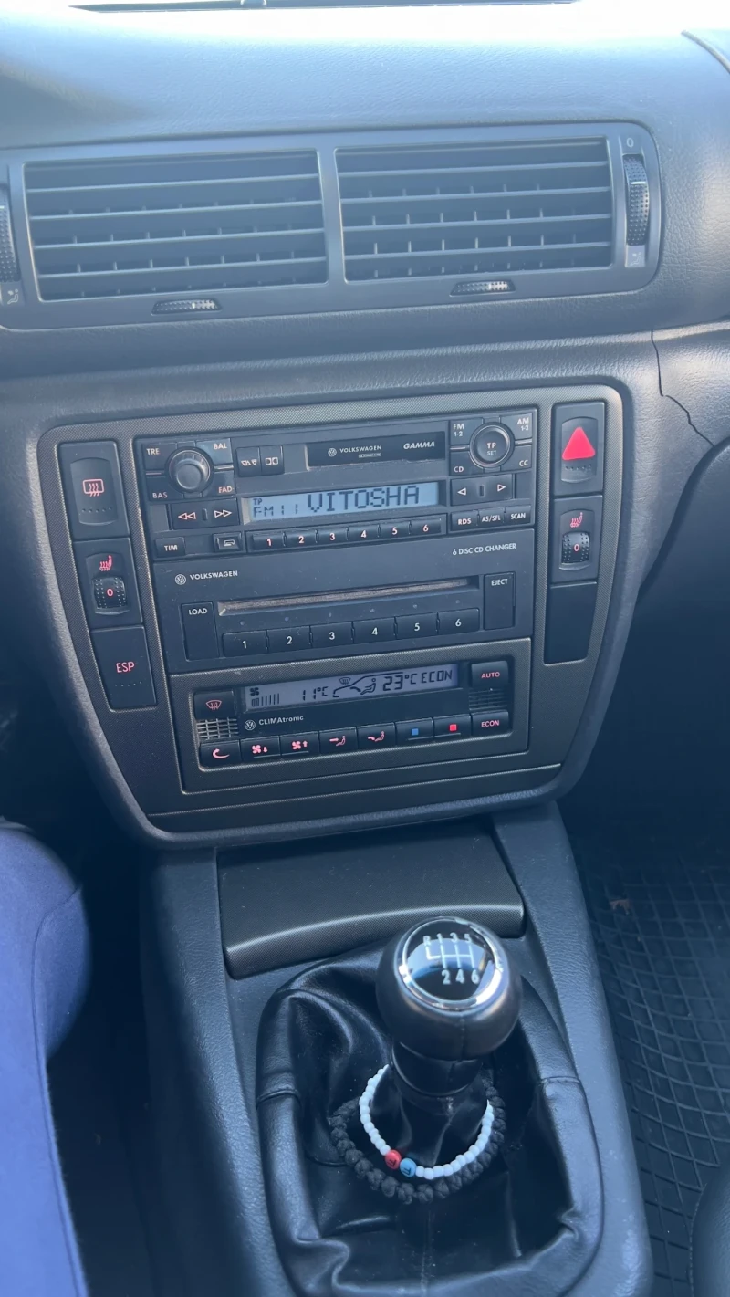 VW Passat 1.9 TDI, снимка 9 - Автомобили и джипове - 51869443