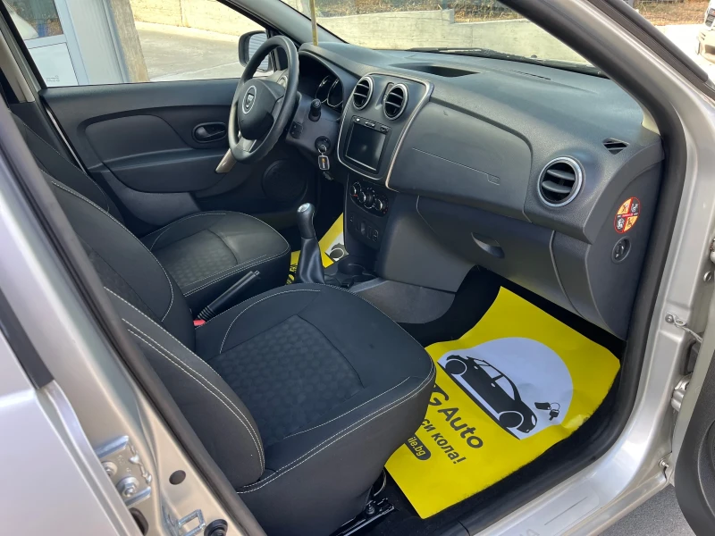 Dacia Sandero 1.5dci, снимка 9 - Автомобили и джипове - 51887563