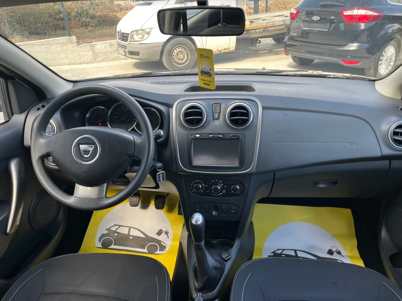Dacia Sandero 1.5dci, снимка 10 - Автомобили и джипове - 51887563
