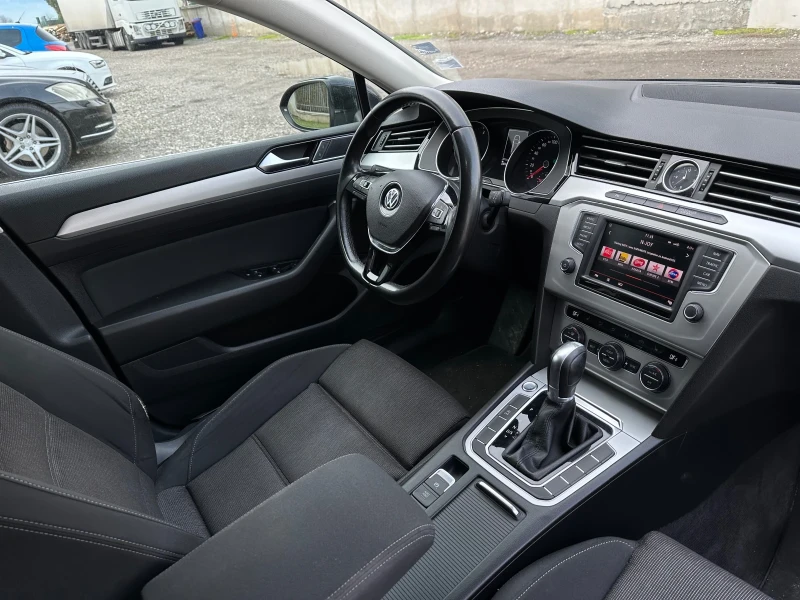 VW Passat 2.0D 150kc DSG, снимка 8 - Автомобили и джипове - 52586065
