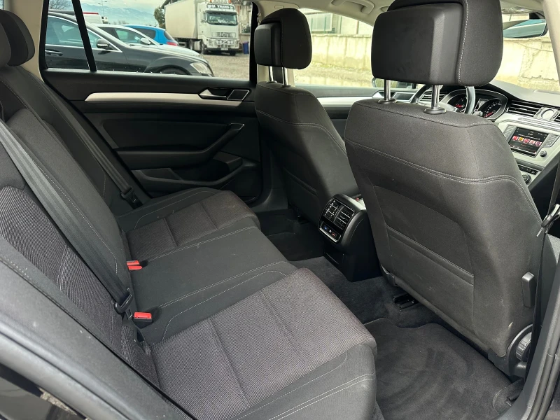 VW Passat 2.0D 150kc DSG, снимка 10 - Автомобили и джипове - 52586065