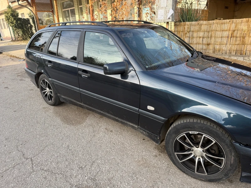 Mercedes-Benz 220, снимка 5 - Автомобили и джипове - 52814775