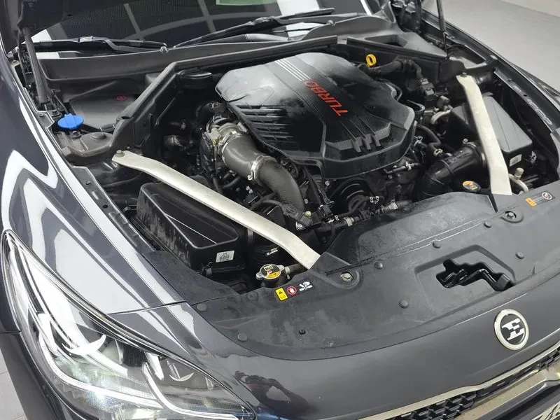 Kia Stinger 3.3 2WD GT - САМО 30% АВАНС , снимка 6 - Автомобили и джипове - 55998727