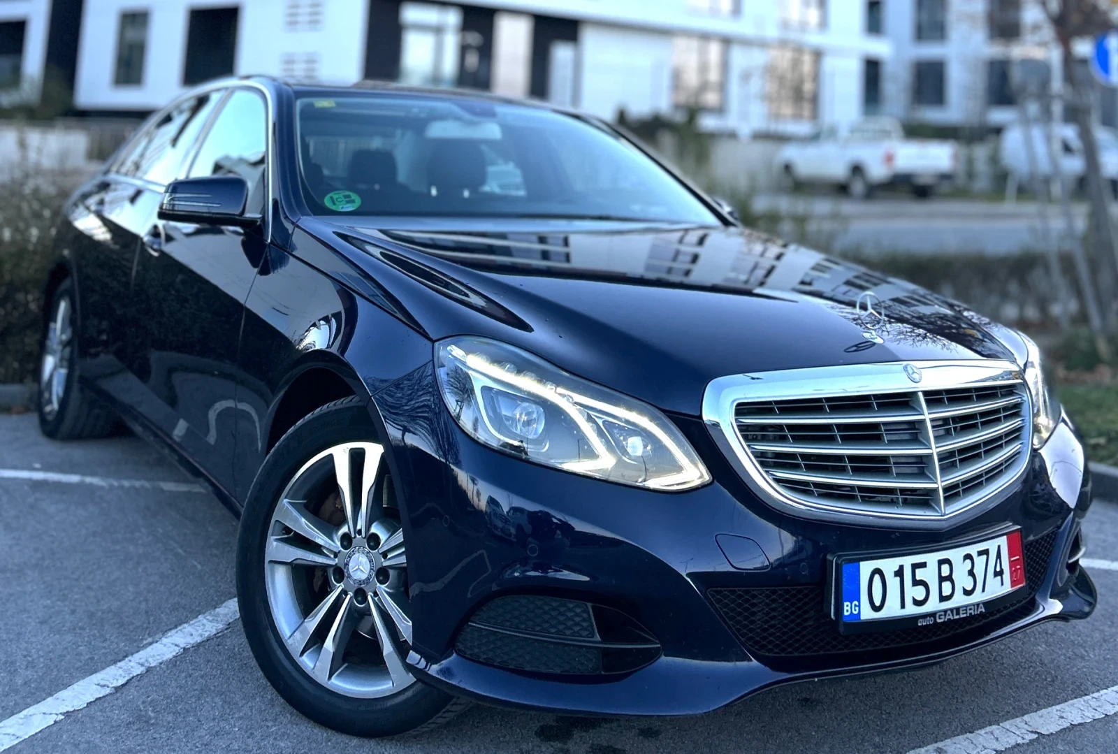Mercedes-Benz E 220 FULL LED, снимка 1