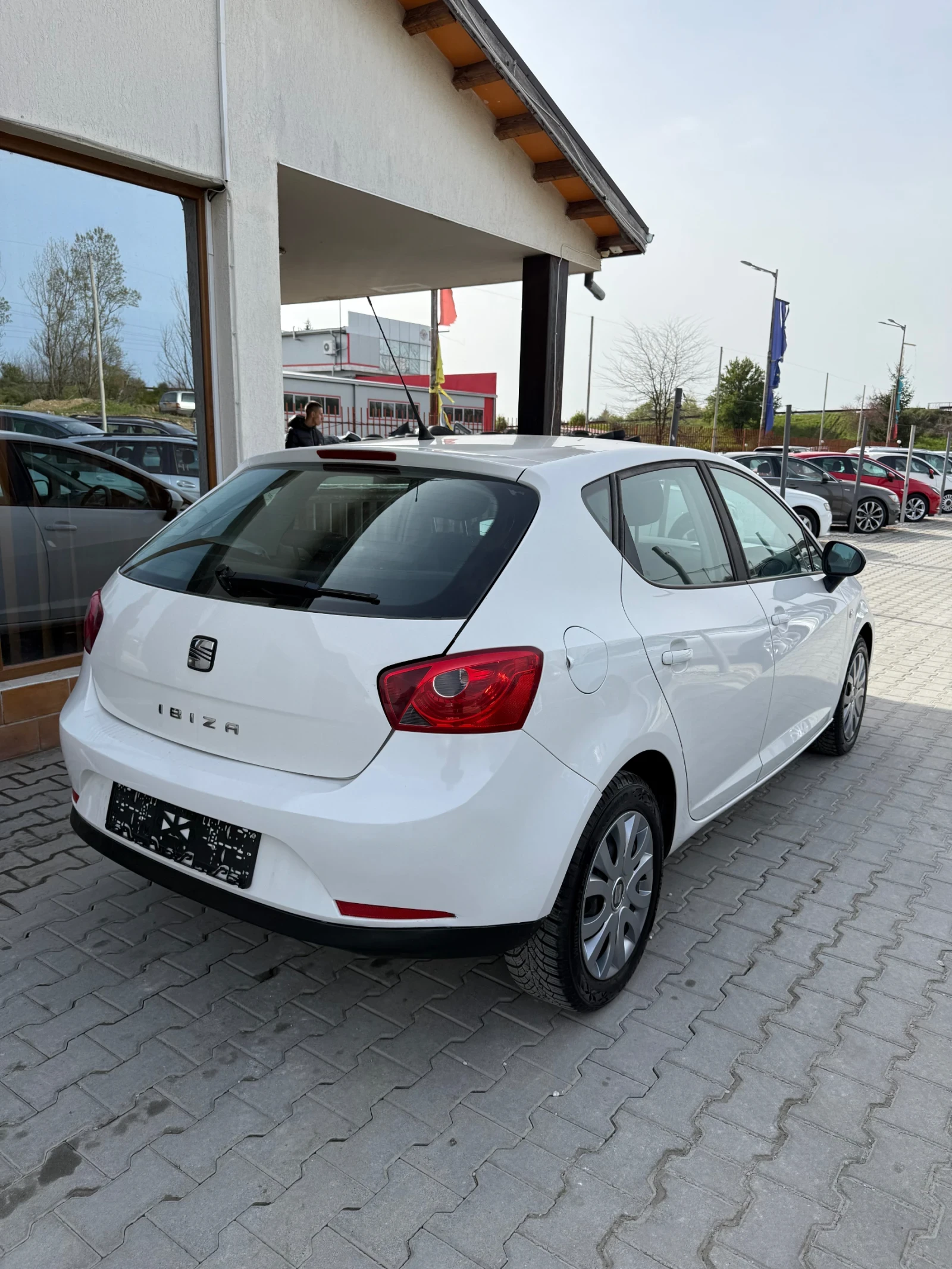 Seat Ibiza 1.4* Нов внос* Реална* Топ* Клима*  - изображение 6