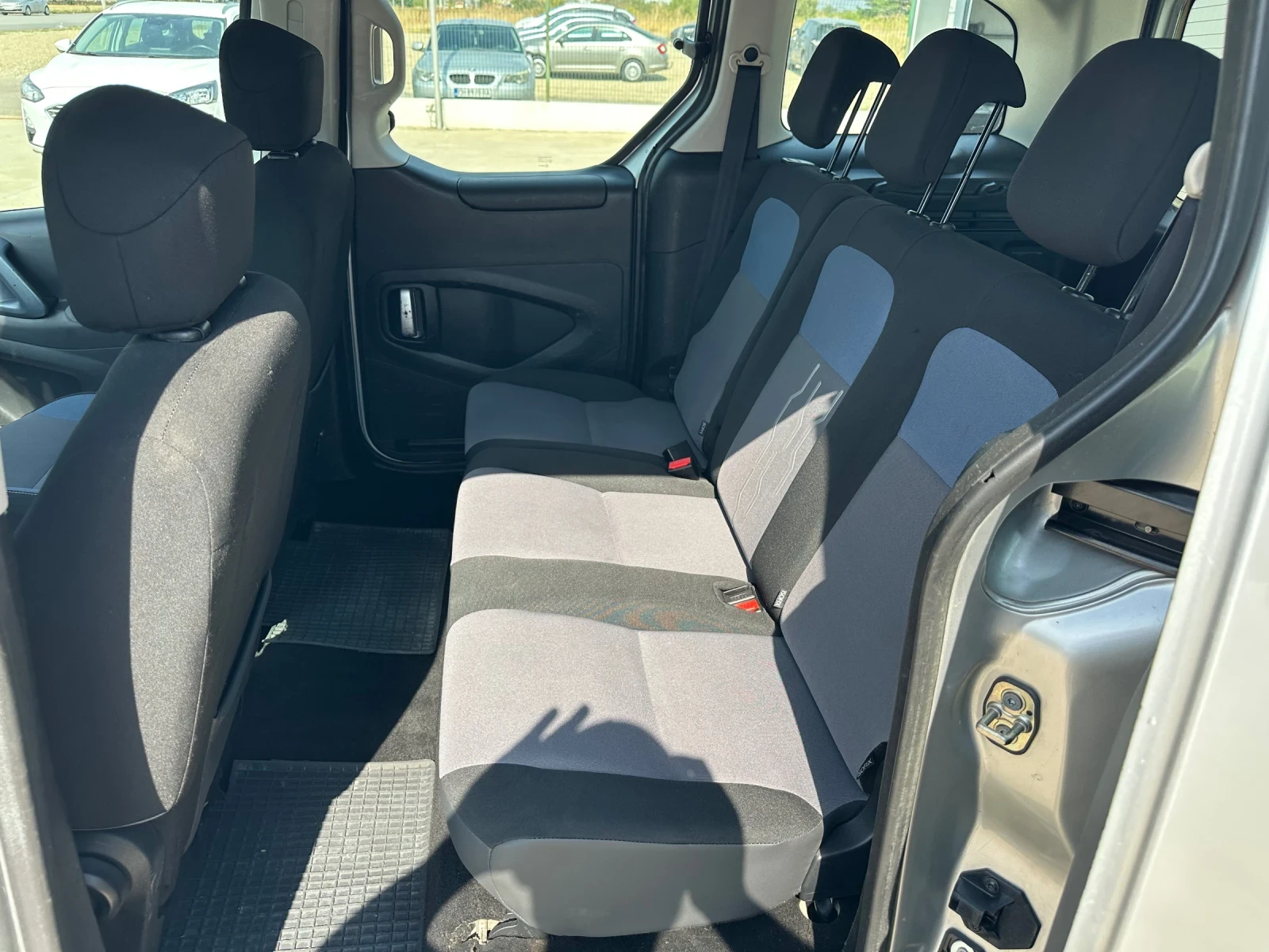 Peugeot Partner 1.6 HDI - изображение 9