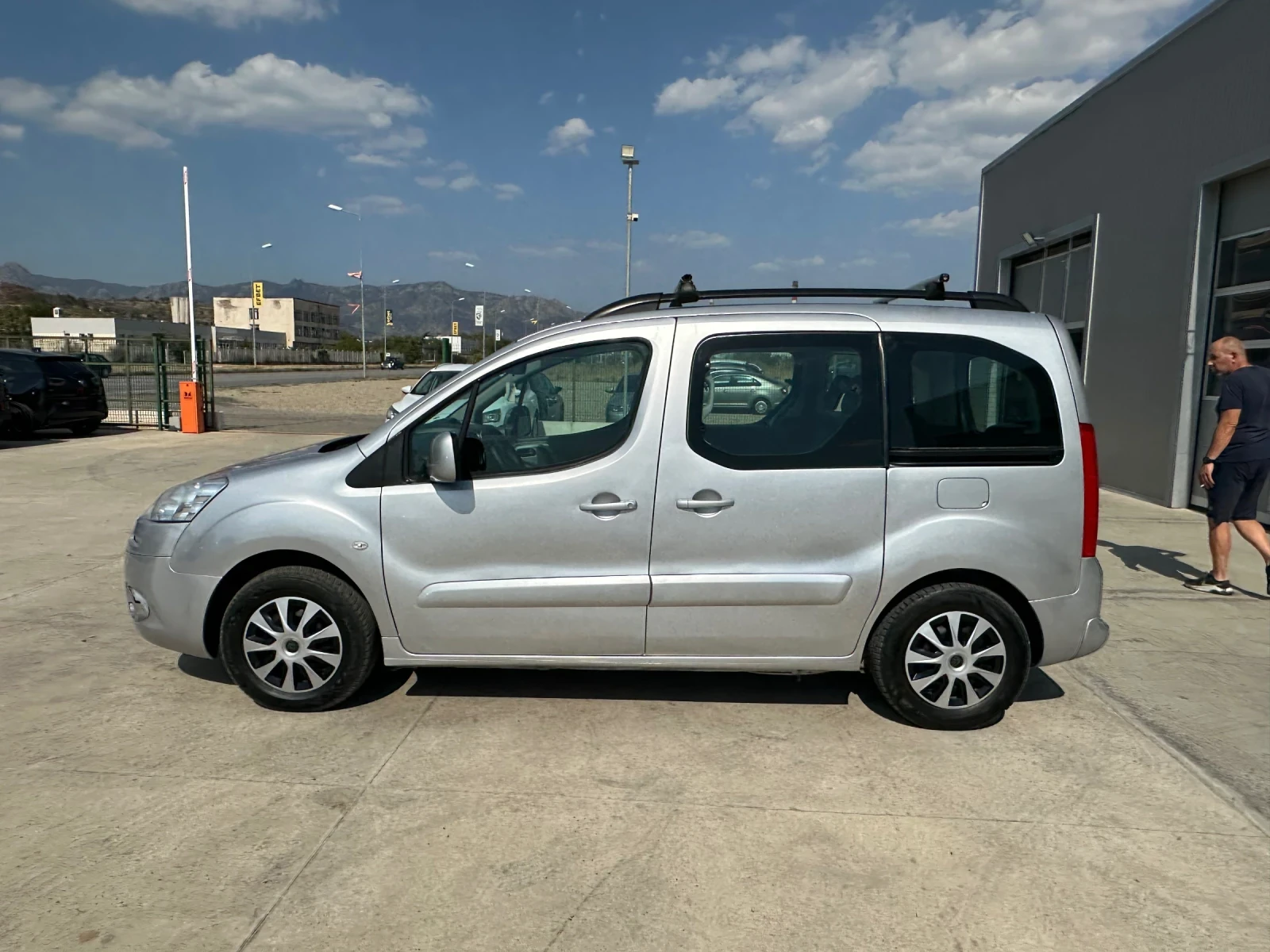 Peugeot Partner 1.6 HDI - изображение 7