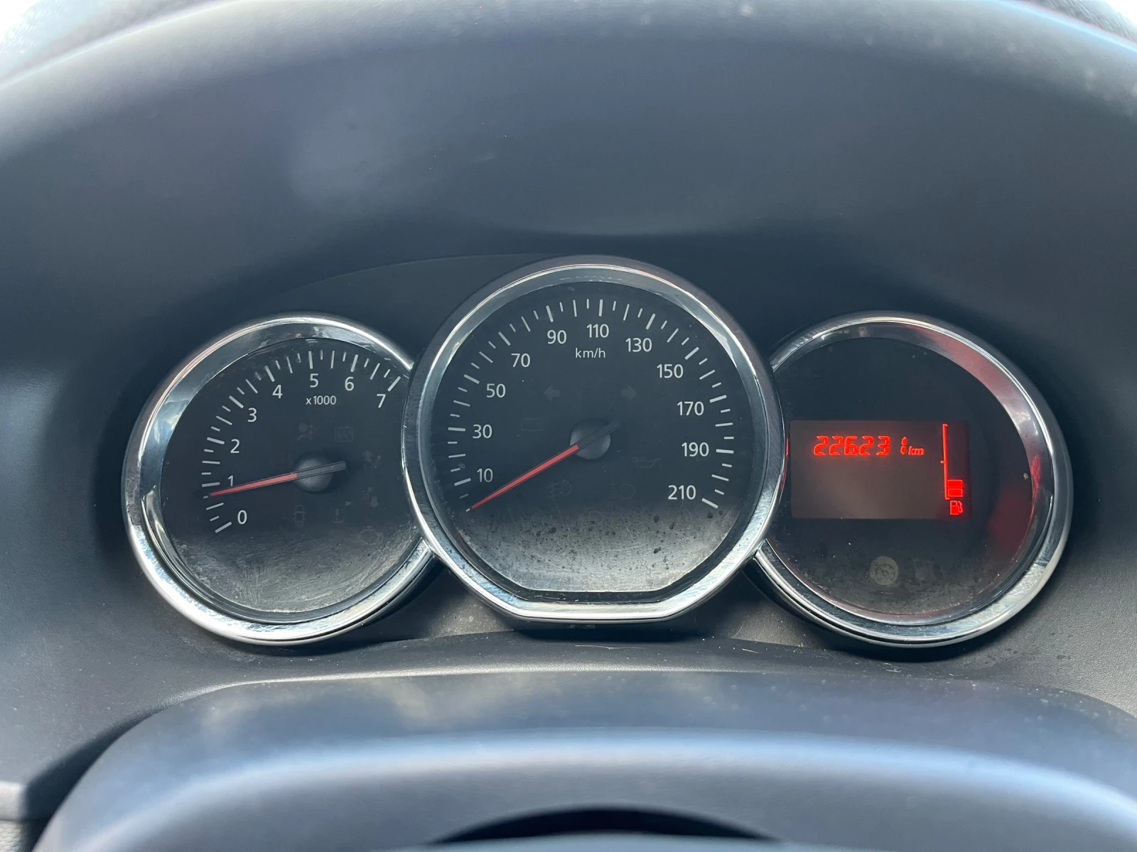 Dacia Sandero 1.5dci | Mobile.bg   12