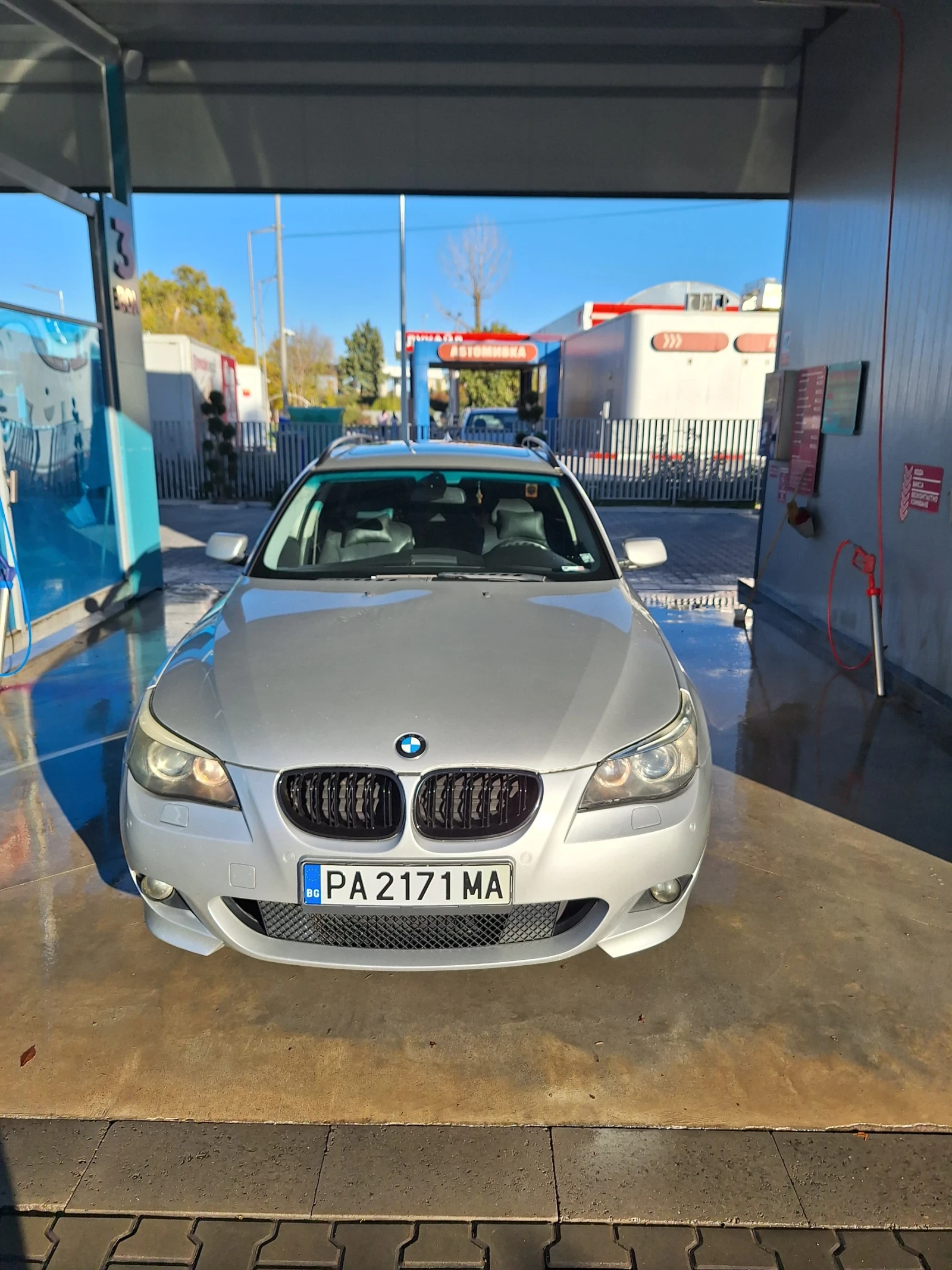 BMW 525 2.5 бензин-газ 192 к.с. - изображение 2