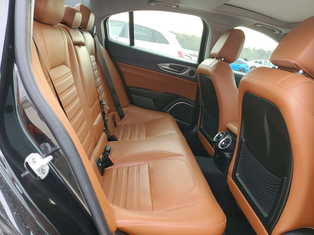 Alfa Romeo Giulia 2017 ALFA ROMEO GIULIA TI Q4, снимка 11 - Автомобили и джипове - 53827681