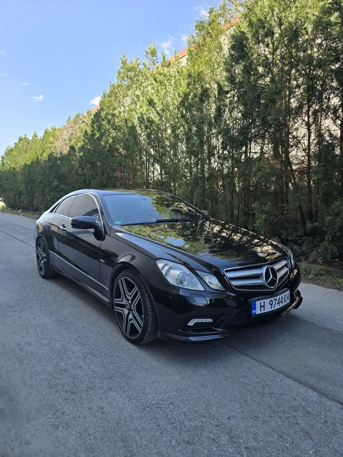 Mercedes-Benz E 350 AMG/Keyless, снимка 2 - Автомобили и джипове - 54098266