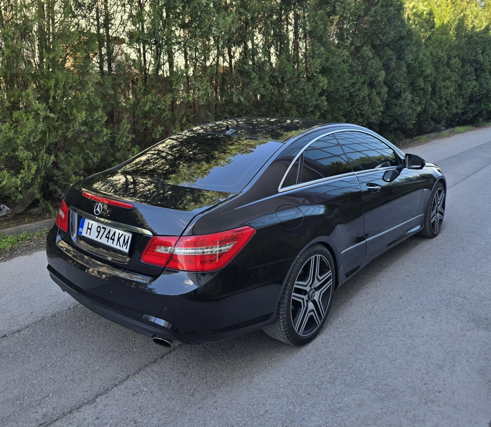 Mercedes-Benz E 350 AMG/Keyless, снимка 7 - Автомобили и джипове - 54098266