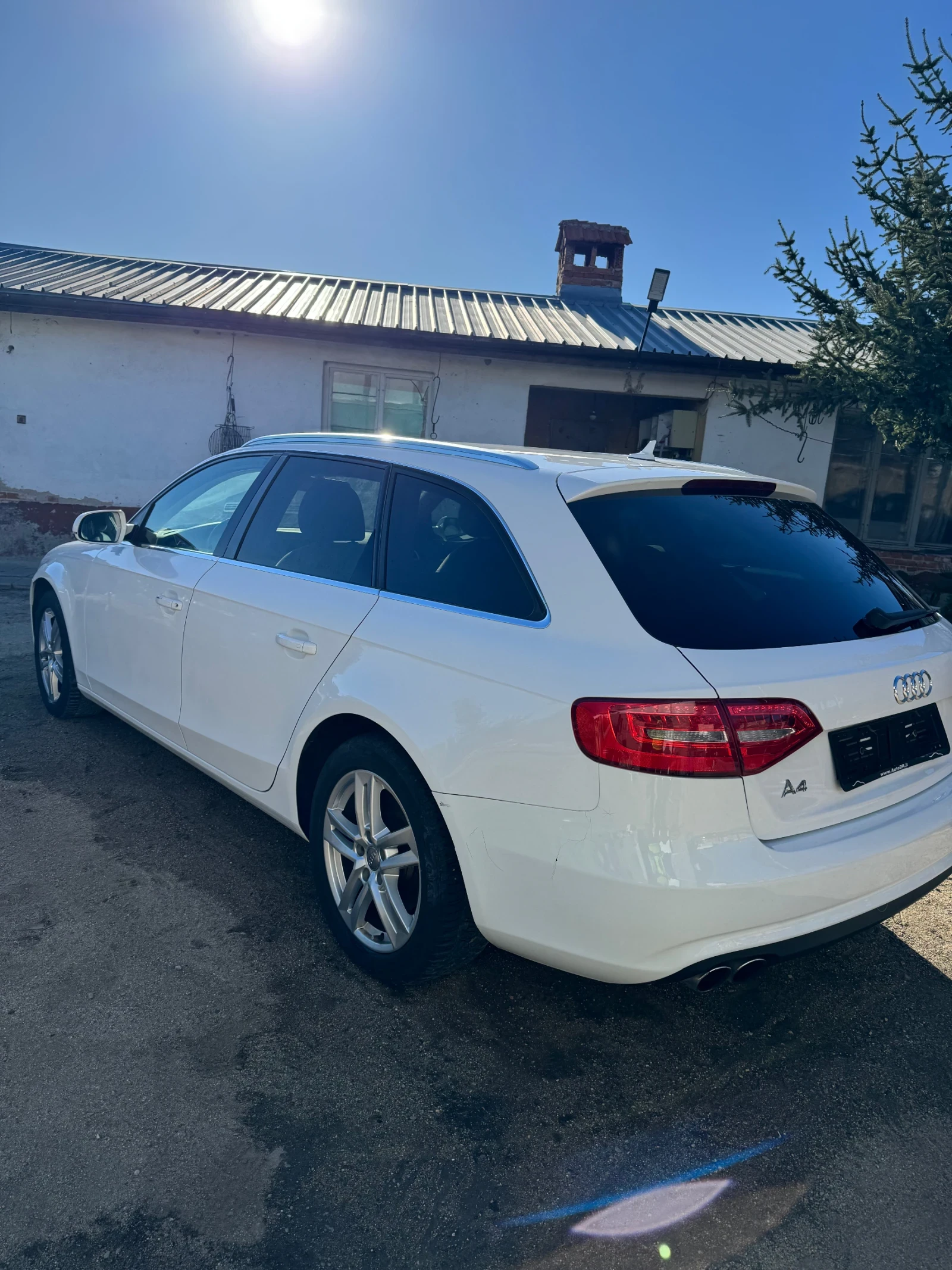 Audi A4 2.0 TDI, снимка 8 - Автомобили и джипове - 54894948