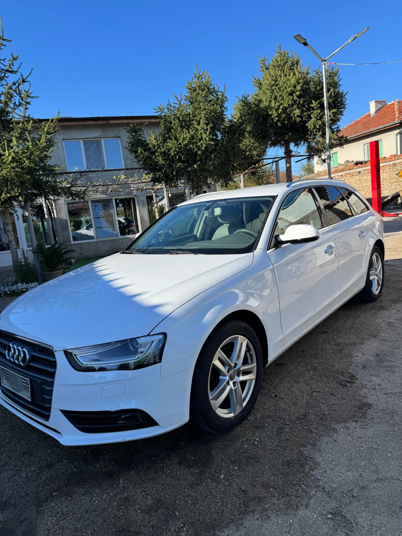Audi A4 2.0 TDI, снимка 9 - Автомобили и джипове - 54894948