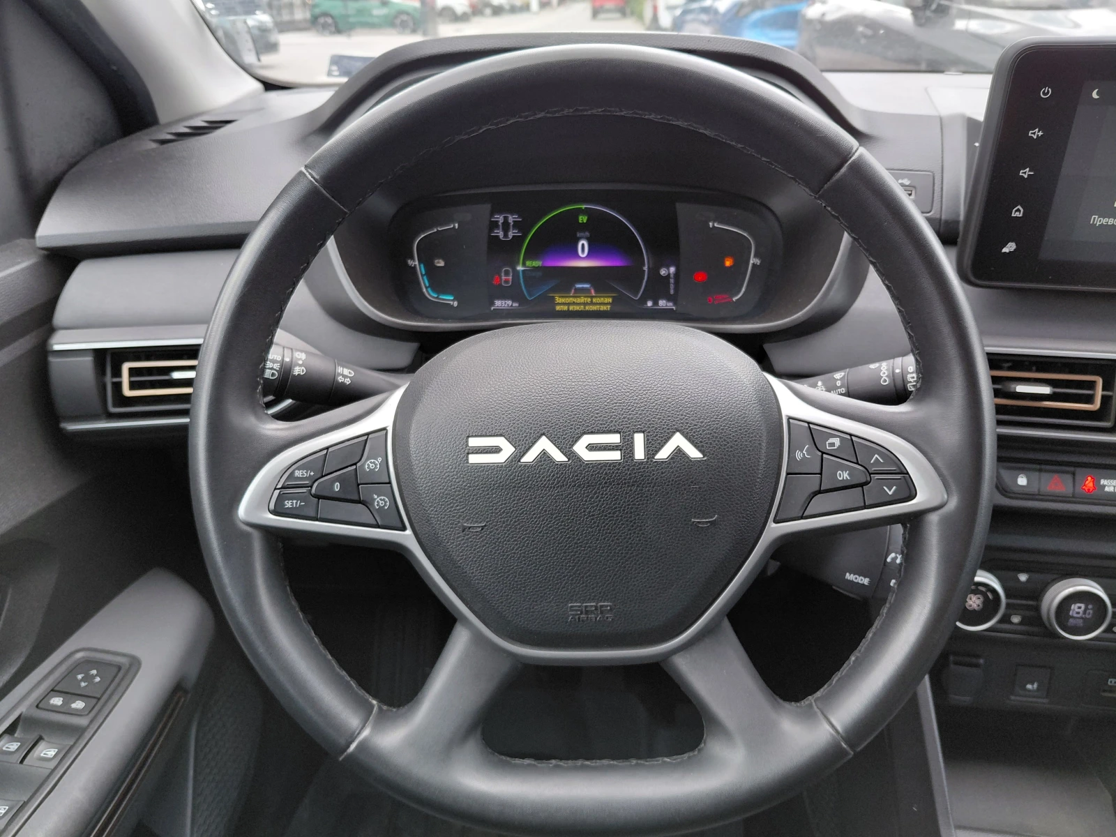 Dacia Jogger Extreme/HYBRID 140к.с/6+ 1 места, снимка 9 - Автомобили и джипове - 55175492