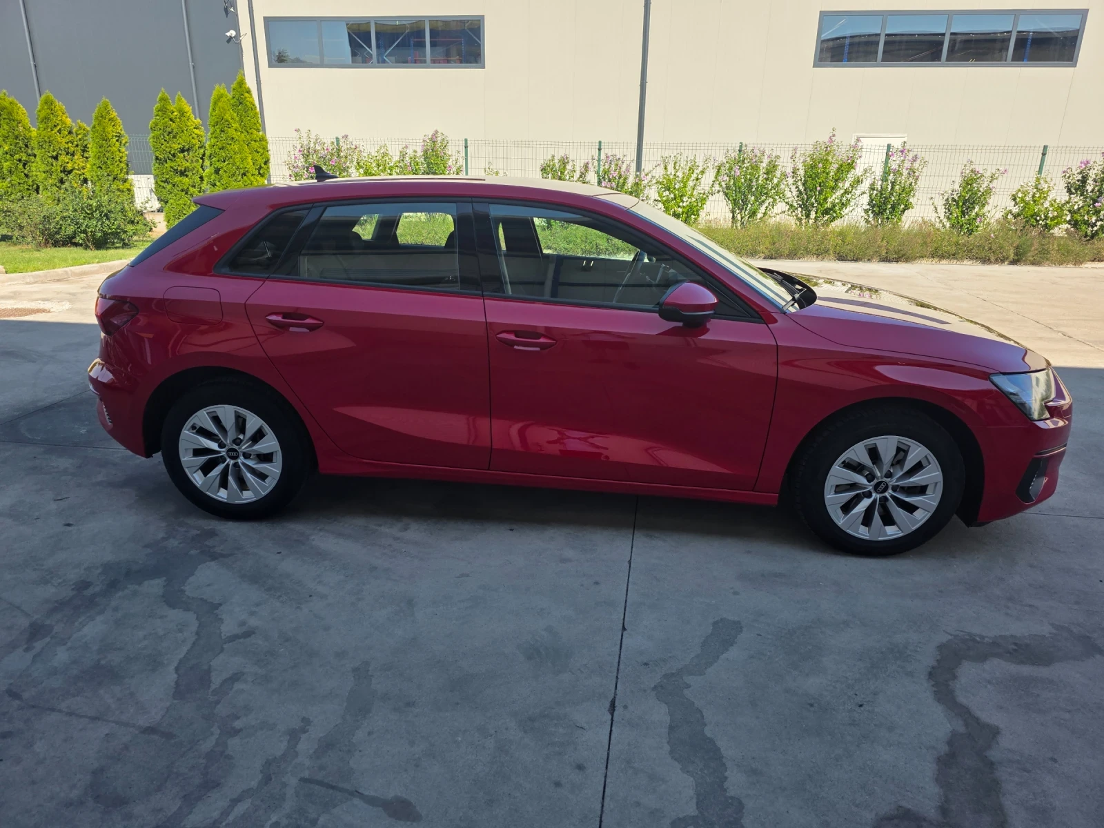 Audi A3 40 TFSIe, снимка 3 - Автомобили и джипове - 55670530