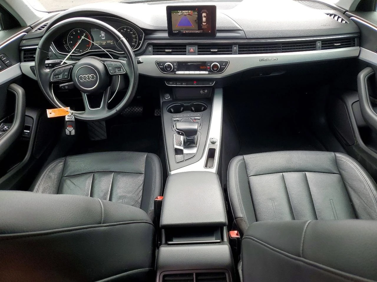 Audi A4 2.0l Premium, снимка 8 - Автомобили и джипове - 55812526