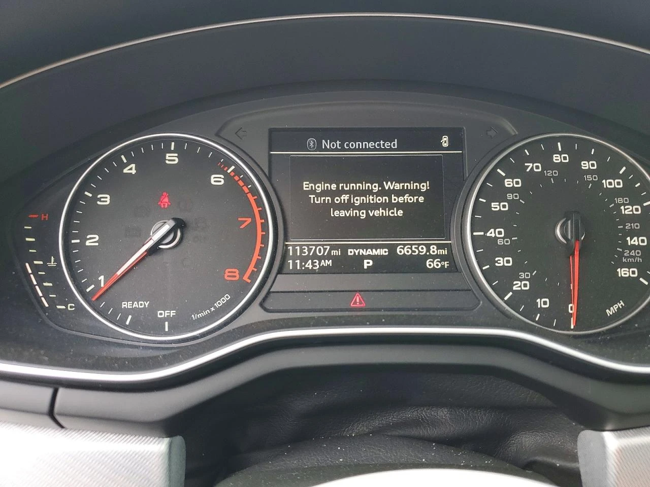 Audi A4 2.0l Premium, снимка 9 - Автомобили и джипове - 55812526