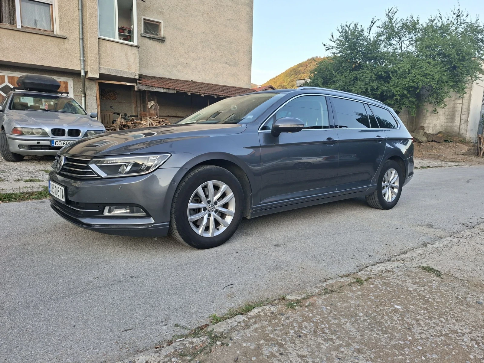 VW Passat, снимка 2 - Автомобили и джипове - 55849334