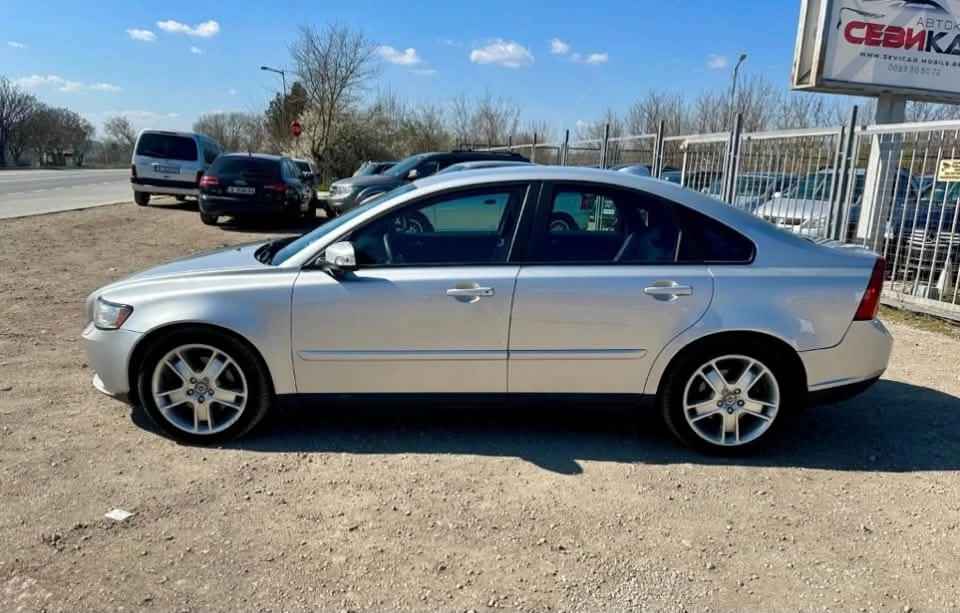 Volvo S40, снимка 6 - Автомобили и джипове - 55954323
