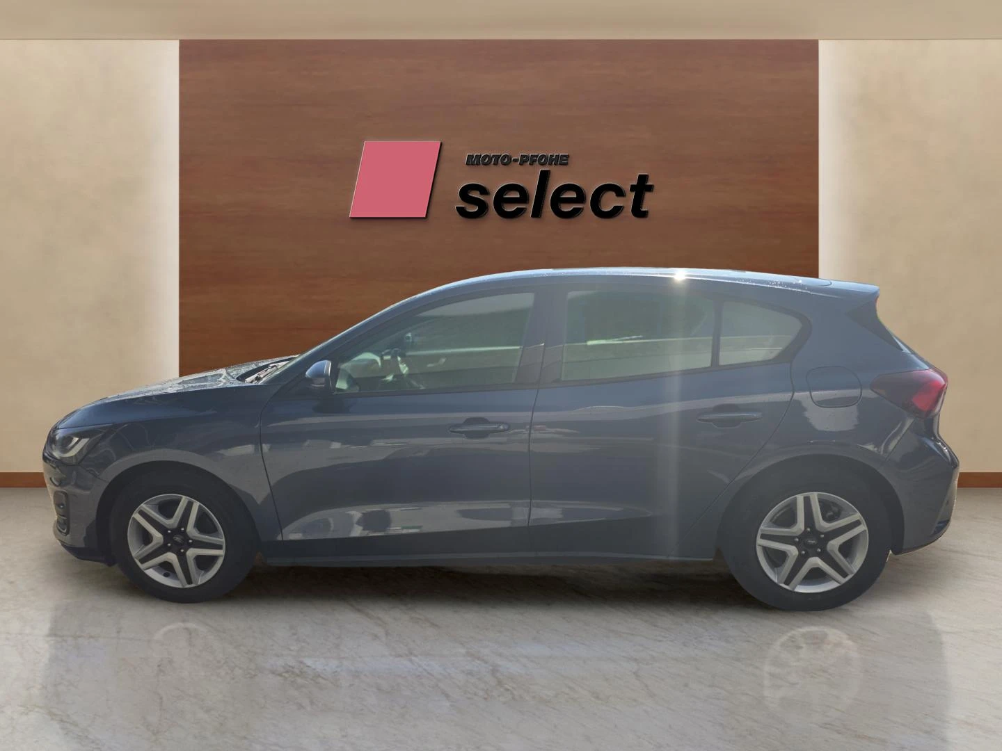 Ford Focus 1.0 EcoBoost, снимка 2 - Автомобили и джипове - 56108207