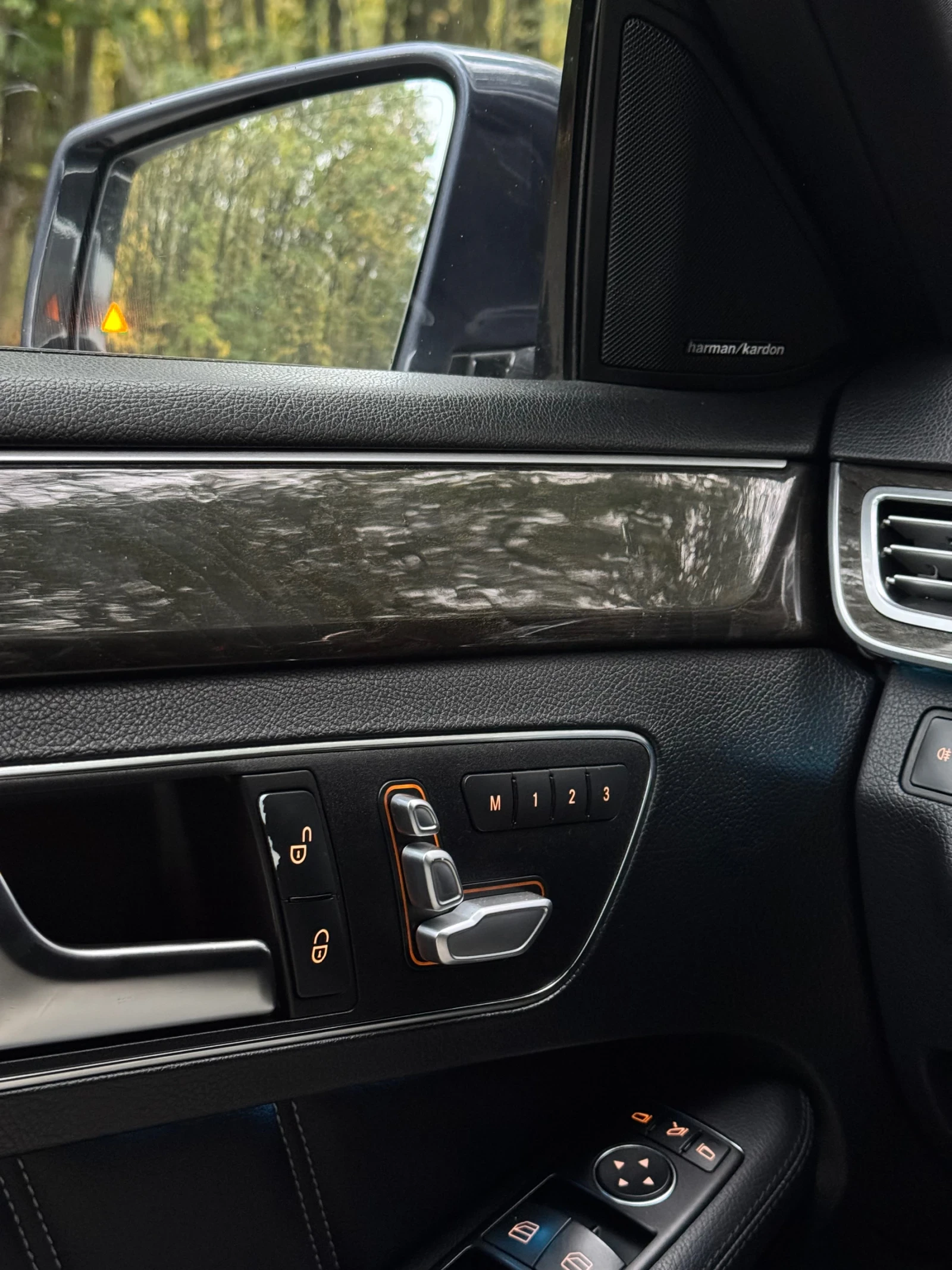 Mercedes-Benz E 350 4 matic Спешно, снимка 14 - Автомобили и джипове - 56354584