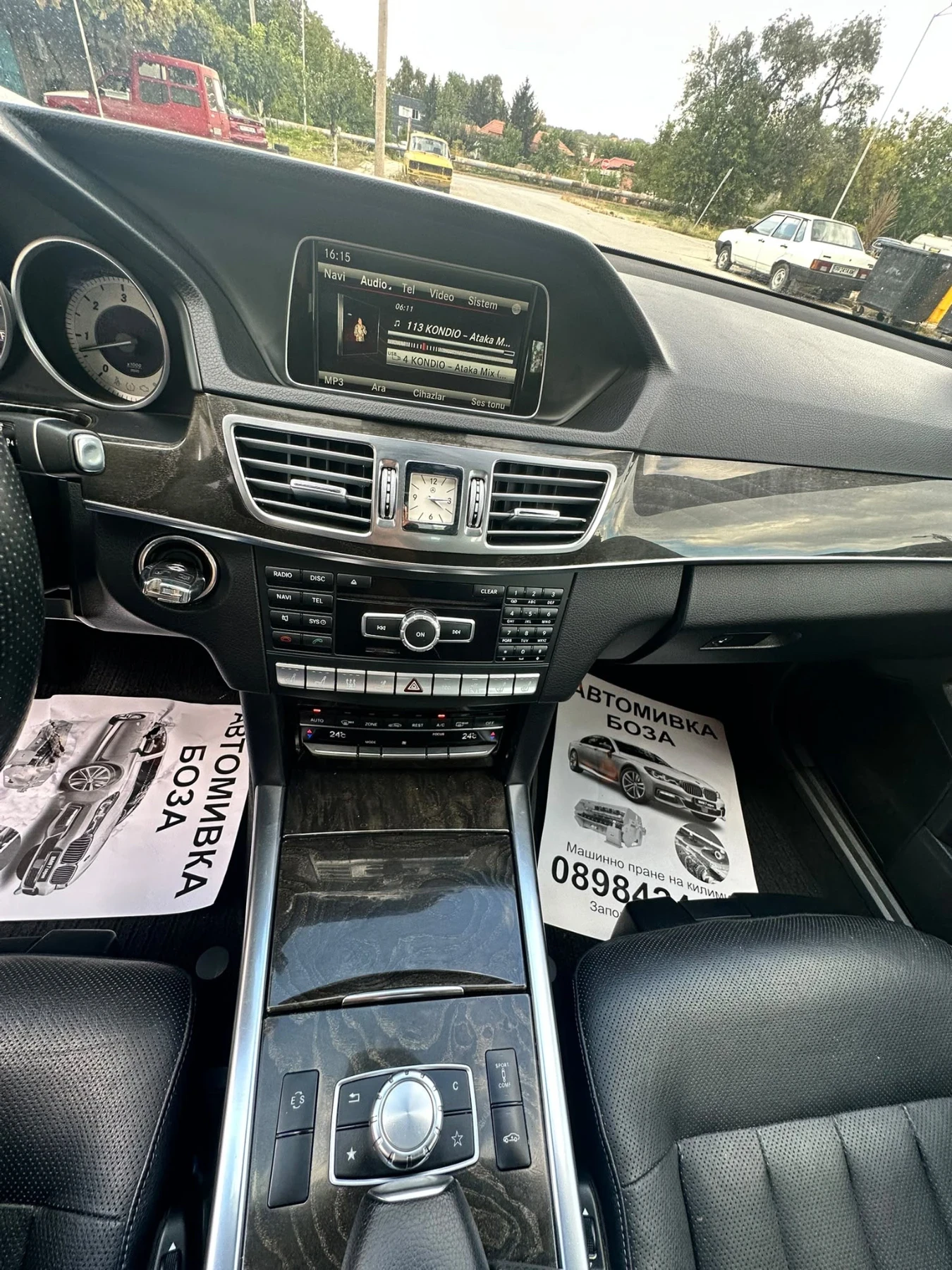 Mercedes-Benz E 350 4 matic, снимка 11 - Автомобили и джипове - 56354584