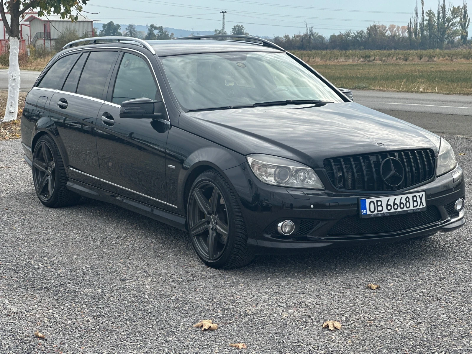 Mercedes-Benz C 320 C320, снимка 3 - Автомобили и джипове - 56631837