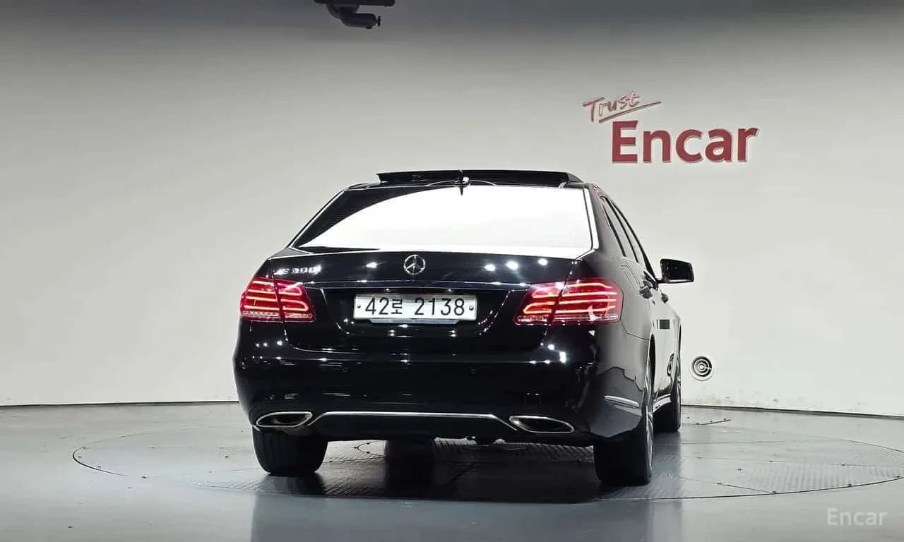 Mercedes-Benz E 300 * E300 Avangard * ЦЕНА ДО БГ, снимка 4 - Автомобили и джипове - 56742070