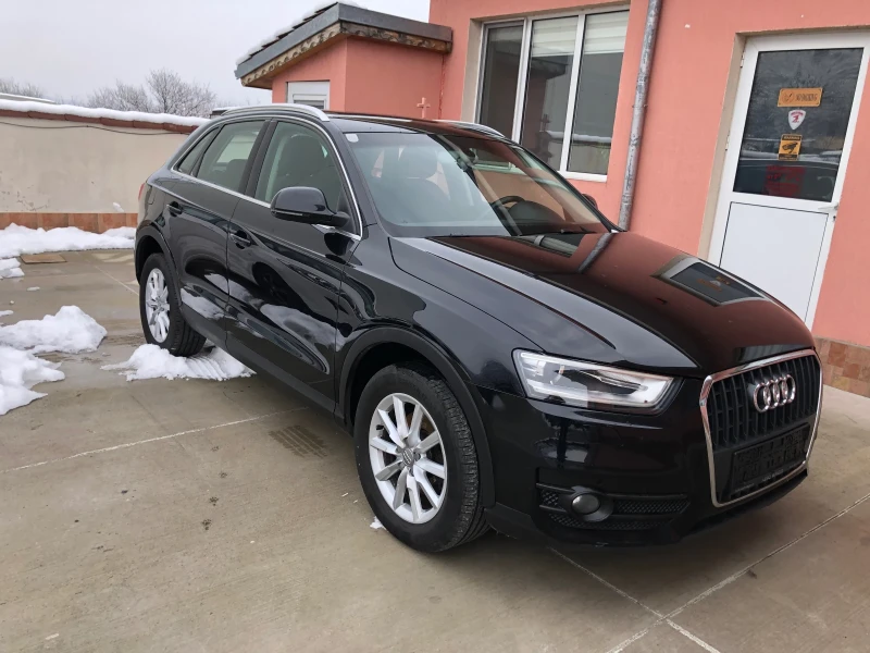 Audi Q3 2.0TDI, снимка 3 - Автомобили и джипове - 48681033