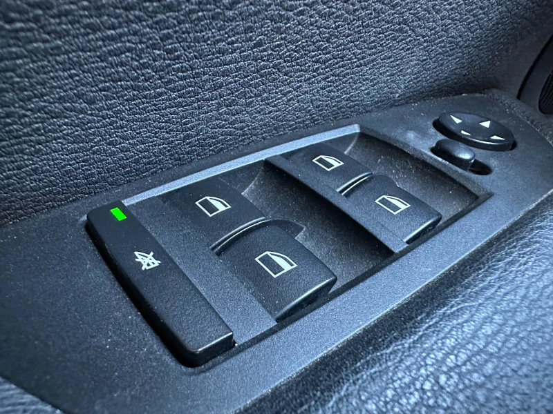 BMW X1 2.0i 245 к.с. XDrive/facelift/✔️ ГАР, снимка 16 - Автомобили и джипове - 52063558