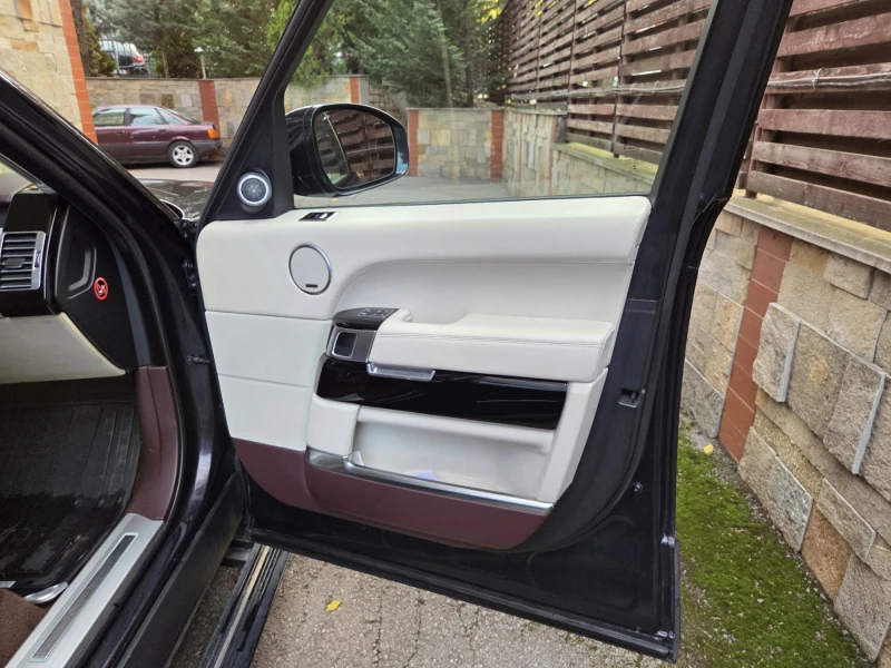 Land Rover Range rover 3.0 TDI LWB Autobiography , снимка 8 - Автомобили и джипове - 52800593