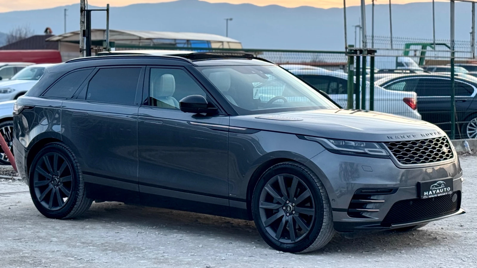 Land Rover Range Rover Velar 3.0d= D300= SE= R-DYNAMIC= SOFT CLOSE= KEYLESS= 36 - изображение 3