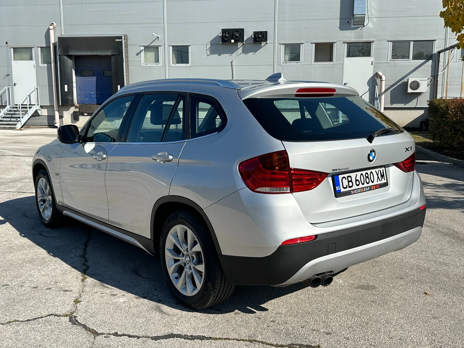 BMW X1 2.0i 245 к.с. XDrive/facelift/реални км - изображение 3
