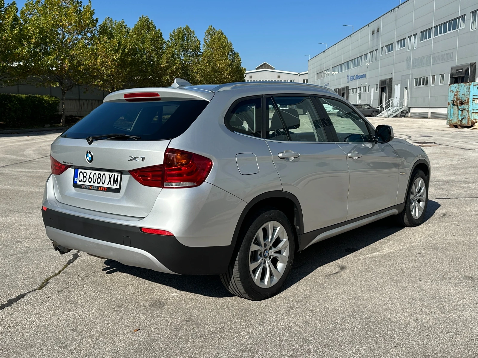 BMW X1 2.0i 245 к.с. XDrive/facelift/реални км - изображение 4