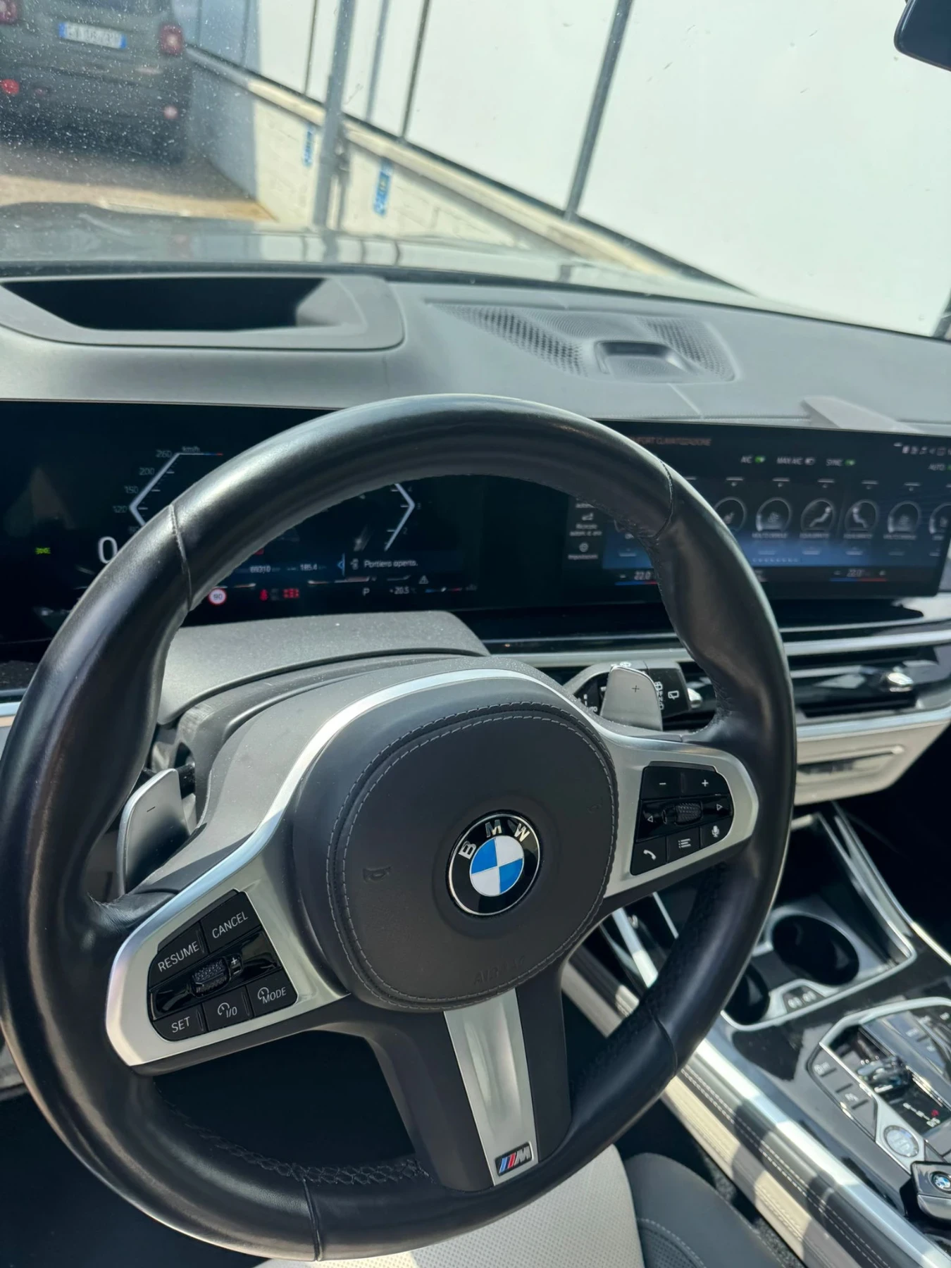 BMW X7 (FULL SPEC)^(M SPORT), снимка 5 - Автомобили и джипове - 54217901